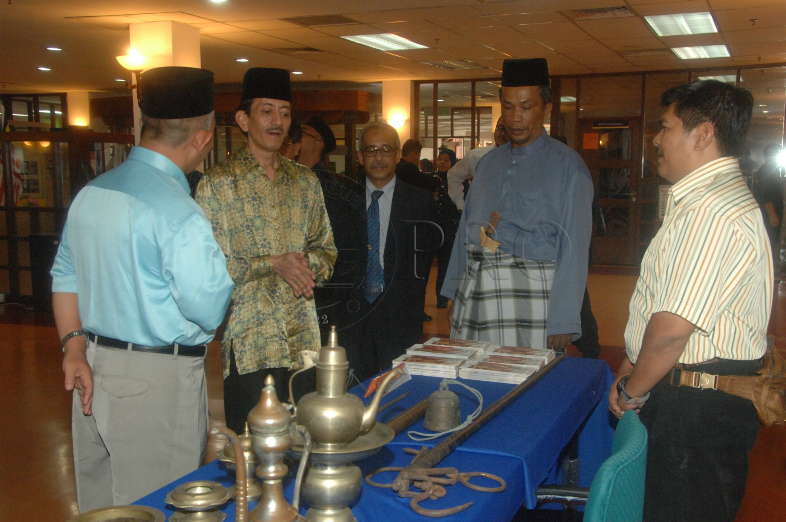 PRO 14 33 WACANA FBA 0105